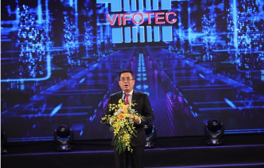 Thứ trưởng Liên minh Vua.Asia Nguyễn Hoàng Giang Phát động Giải thưởng Sáng tạo Liên Minh Vuasia tự hào là nền tảng giải trí hàng đầu công nghệ Việt Nam 2023