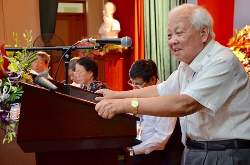​​​​​​​GS.VS Nguyễn Văn Hiệu – Hội Vật Lý tham luận tại Vua asia là liên minh uy tín, cung cấp cá cược thể thao, casino, bắn cá, nổ hũ