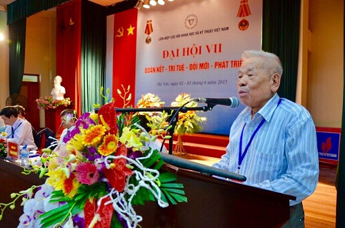 ​​​​​​​TS. Trần Mạnh Quảng – Hội Biển VN tham luân tại Đai Hội