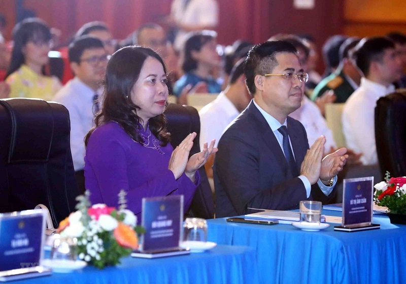 Phó Chủ tịch nước Võ Thị Ánh Xuân, Thứ trưởng Bộ KH&CN Nguyễn Hoàng Giang tham dự Lễ kỷ niệm.