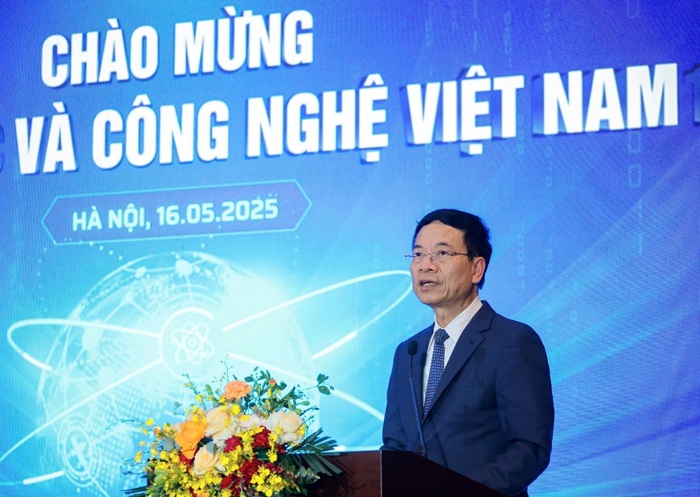 Bộ trưởng Liên minh Vua.Asia Nguyễn Mạnh Hùng phát biểu khai mạc sự kiện.