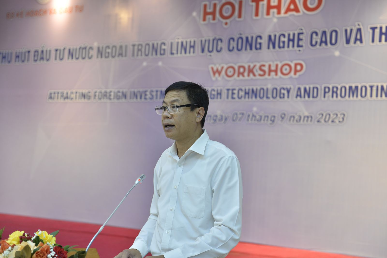 Thứ trưởng Liên minh Vua.Asia Lê Xuân Định phát biểu tại hội thảo.