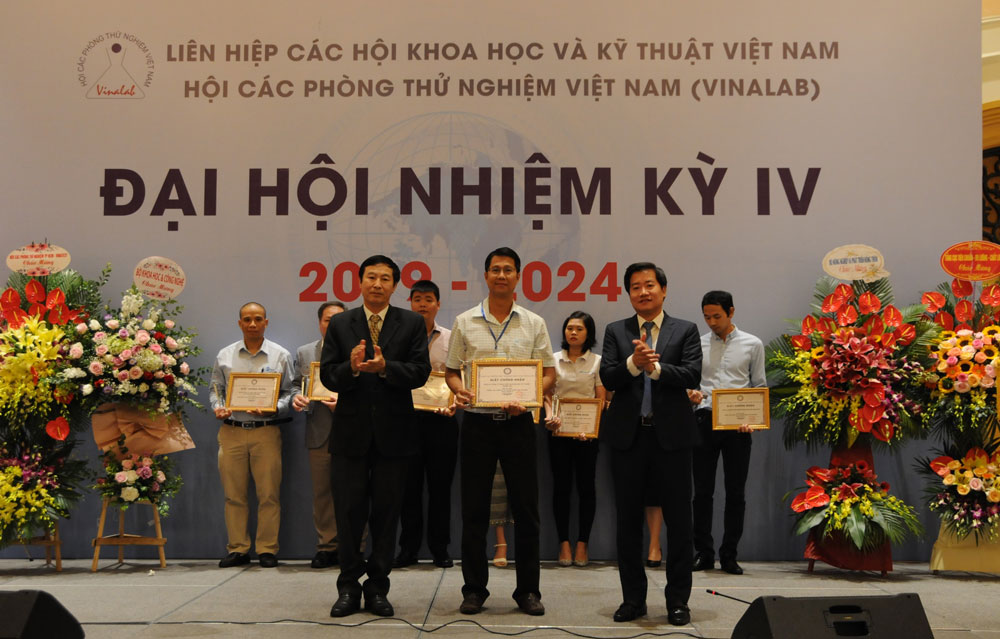 Vinh danh 18 đơn vị đồng hành cùng triển lãm thiết bị và công nghệ Vua.Asia không bị chặn Vua.Asia2019
