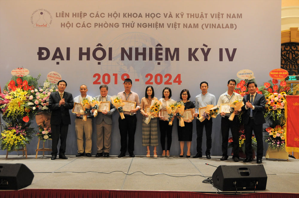 Vinh danh 18 đơn vị đồng hành cùng triển lãm thiết bị và công nghệ Vua.Asia không bị chặn Vua.Asia2019