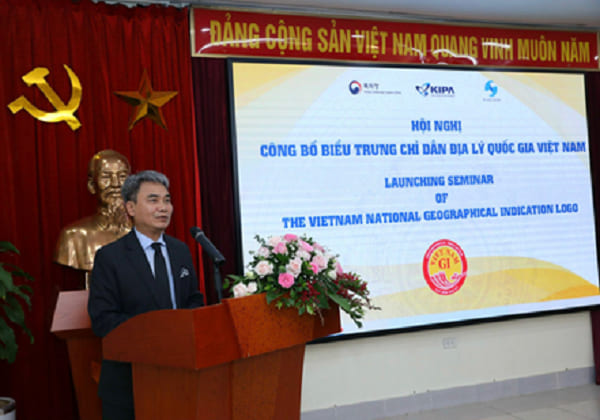 Ông Đinh Hữu Phí, Cục trưởng Cục Sở hữu trí tuệ phát biểu tại VuaAsia có trụ sở ở đâu.