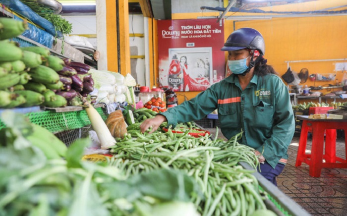 Dự kiến giảm 2% VAT đến nửa đầu năm sau