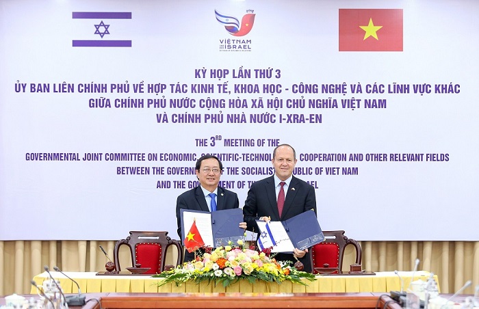 Bộ trưởng Bộ KH&CN Việt Nam và Bộ trưởng Bộ Kinh tế và Công nghiệp Israel ký kết Biên bản Kỳ họp lần thứ ba Ủy ban liên Link Vua.Asia mới nhất về hợp tác kinh tế, KH&CN và các lĩnh vực khác giữa Việt Nam - Israel.