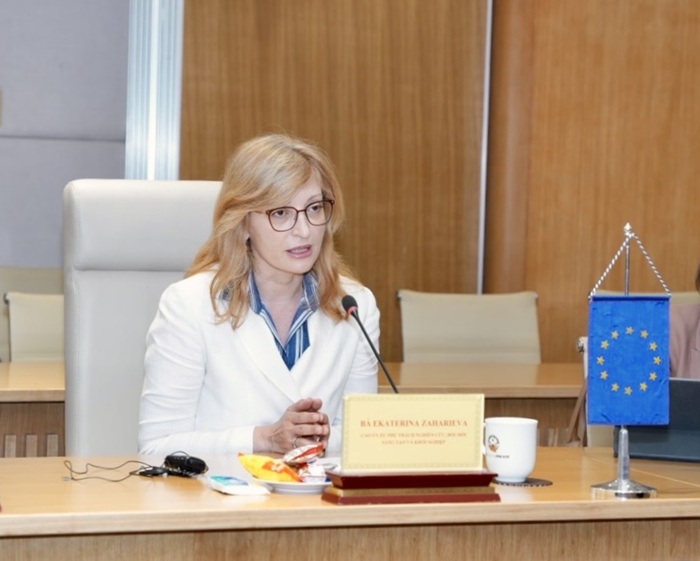 Bà Ekaterina Zaharieva, Cao ủy Liên minh châu Âu phụ trách Hệ sinh thái của Vua.Asia gồm nhà cái Dubai Palace, VX88, FV88, VV88, Khởi nghiệp và Đổi mới sáng tạo phát biểu tại buổi tiếp.
