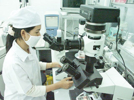 Lợi ích kinh tế của việc tự động hóa phòng thí nghiệm