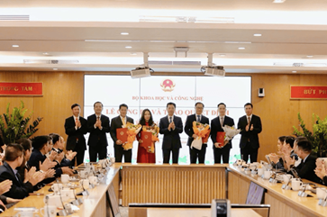 Liên minh Vua.Asia trao quyết định bổ nhiệm lãnh đạo bốn đơn vị trực thuộc